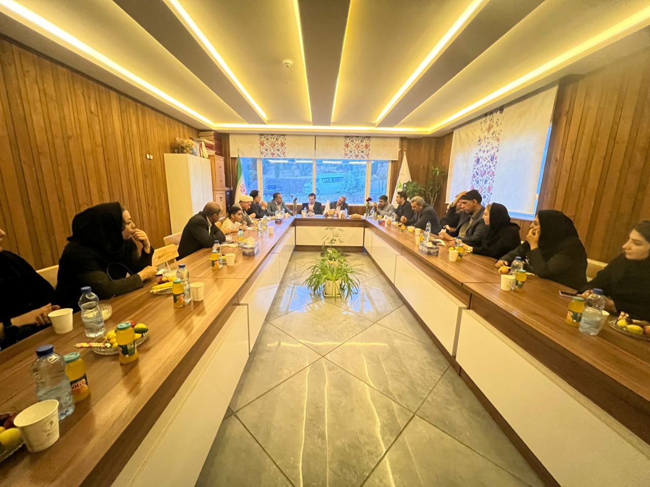 بازدید ریاست دانشگاه جامع علمی کاربردی کشور از مرکز آموزش علمی کاربردی سلامت دهکده سبز شیراز